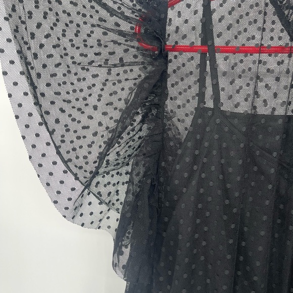 Elegant Black Maxi Dress - Picture 4 of 7